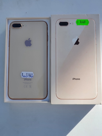 Imagine IPhone 8 Plus Orange Romania