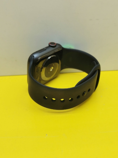 Imagine Apple Watch Seria 5 44mm