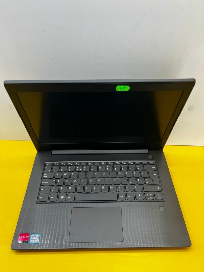 Imagine Lenovo V330 i7-8550U / 8GB / SSD 256GB  /  AMD R530 2GB