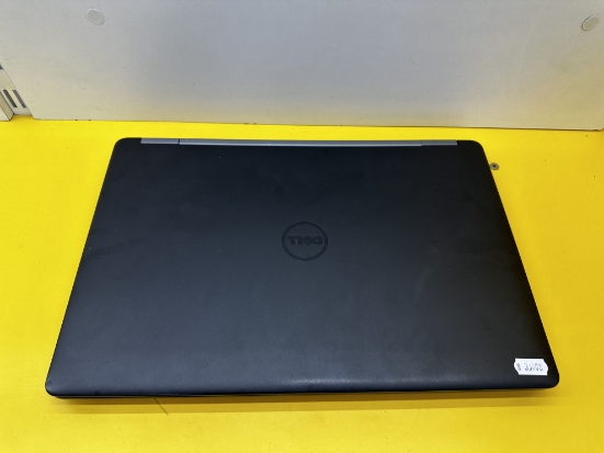 Imagine DELL Latitude  E5570