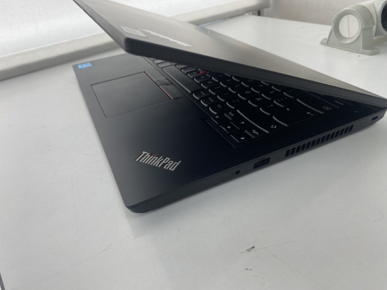 Imagine ThinkPad T580 i5-8350 16gb ssd 256