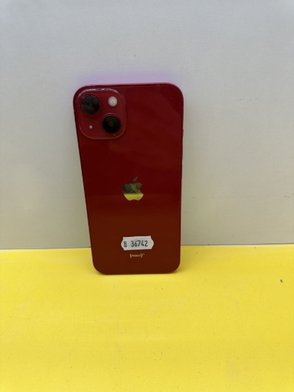 Imagine IPhone 13 (128) RED BATERIE 88