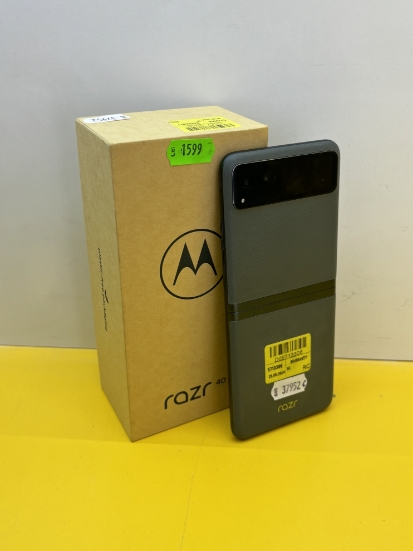 Imagine Motorola Razr 40 (256)