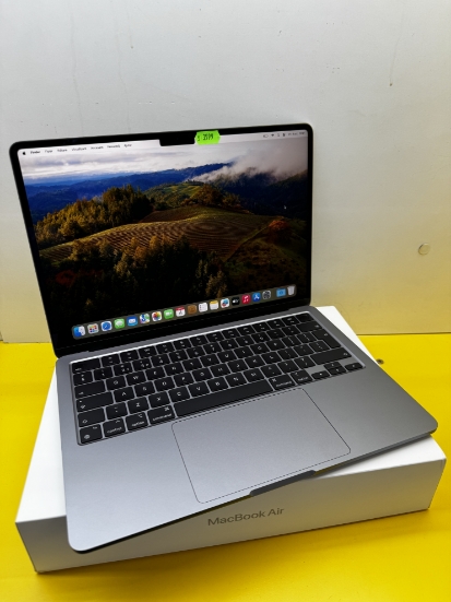 Imagine MacBook Air M2 13" 2022 8GB RAM, SSD 256 GB