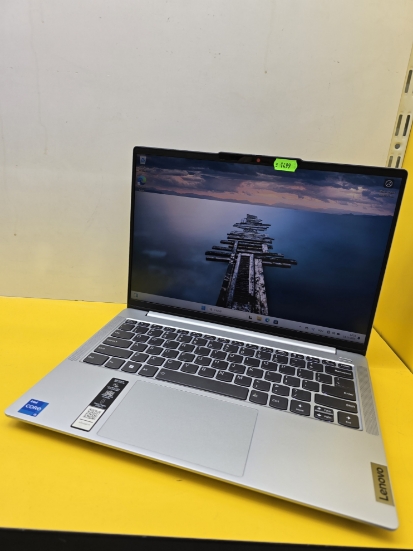 Imagine Lenovo IdeaPad Slim 5 /i5-12450H /16GB RAM / SSD 1TB