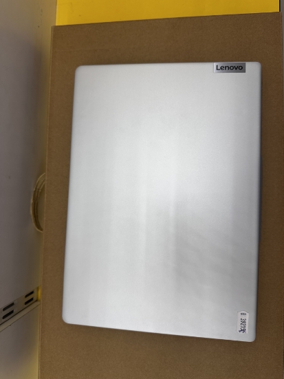 Imagine Lenovo IdeaPad Slim 5 i5 12450H, 16 GB RAM, SSD 1 TB, intel UHD Graphics