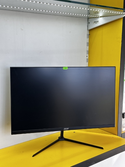 Imagine Acer Nitro Led 180Hz 60cm, QG240US3