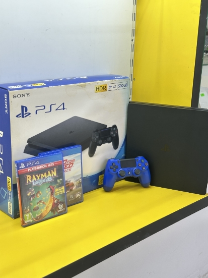 Imagine Consola Play Station 4 SLIM 500GB 1 Controller 2Jocuri