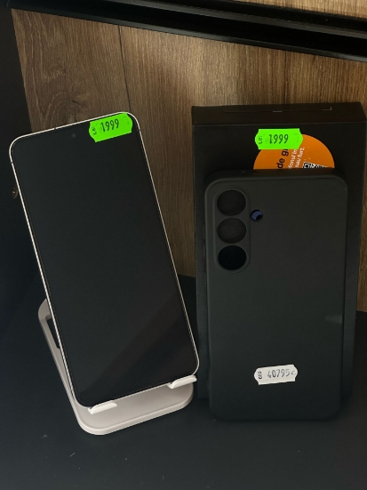 Imagine Samsung Galaxy S24 FE (128)