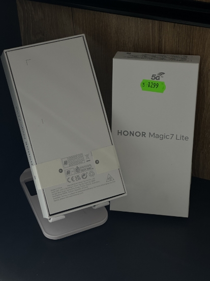 Imagine Honor Magic 7 Lite 5G 256GB 8GB RAM Produse Noi