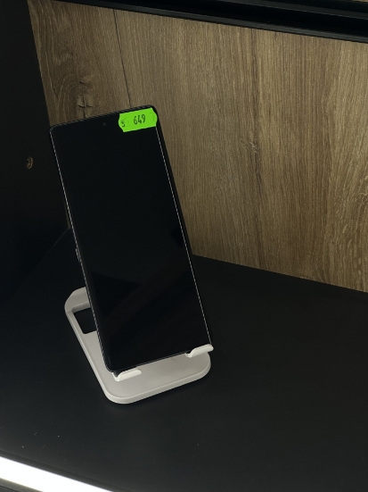 Imagine Motorola G85 256GB 8GB RAM 