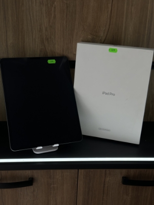 Imagine Apple iPad Pro 12.9 2021 128GB A2378