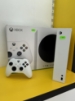 Imagine Consola XBOX Series S 512GB SSD 1 controller  