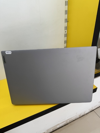 Imagine LENOVO AMD RYZEN 7 5700U 12GB RAM SSD 512GB	