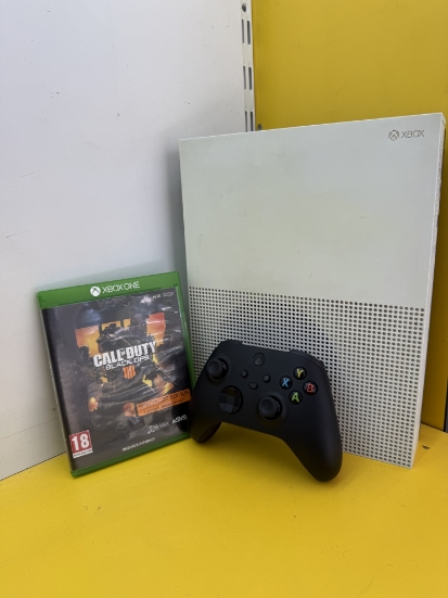 Imagine Consola Xbox One S 500GB