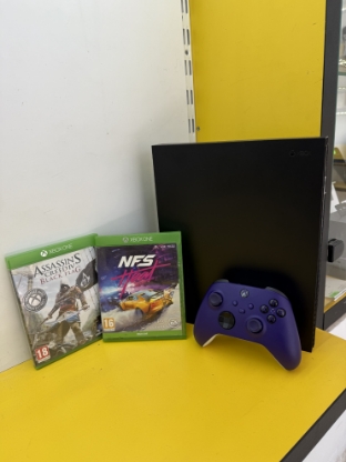 Imagine Consola Xbox One X 500GB 