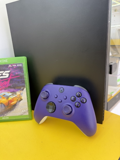 Imagine Consola Xbox One X 500GB 
