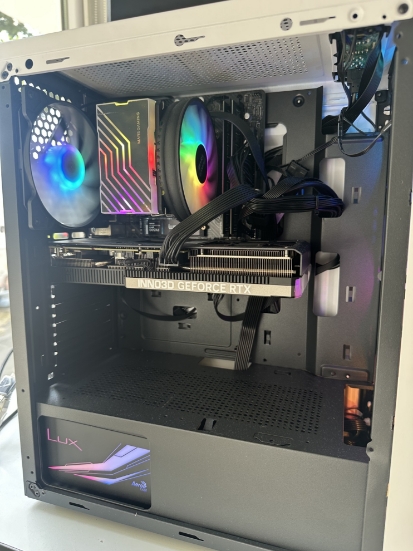 Imagine PC Gaming I7 GEN 13/32GB RAM/ SSD 1TB/ 4060 TI 8GB	