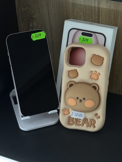 Imagine IPhone 15 (128) Baterie 87%  