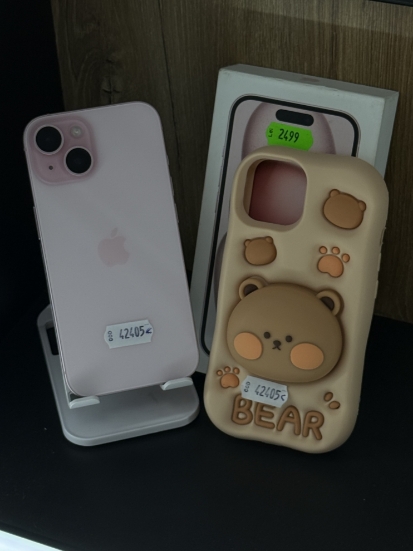 Imagine IPhone 15 (128) Baterie 87%  