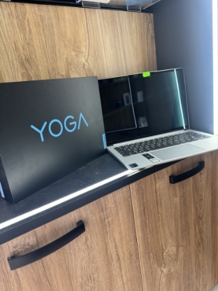 Imagine Lenovo Yoga Slim 7 Pro 14IHU5 14" 2.8K OLED / Intel Core i5-11320H pana la 4.50 GHz/ 16 GB RAM/ 512GB SSD/ Intel Iris Xe Graphics