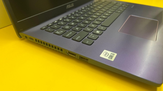 Imagine Asus X409F i3 gen 10  8GB RAM SSD 256GB Intel UHD