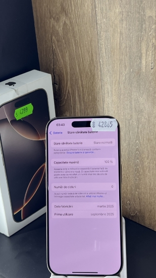 Imagine IPhone 16 PRO 512GB Baterie 100%  are 0 cicluri