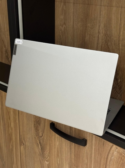 Imagine Lenovo IdeaPad Slim 5 Ryzen 5 4500U / 8GB RAM / SSD 512GB / Amd Radeon Graphics