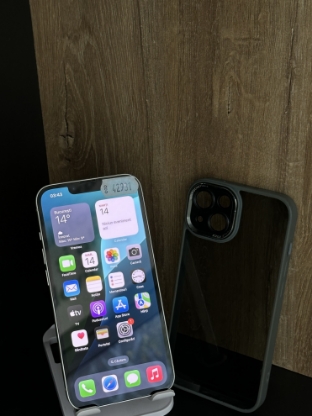 Imagine IPhone 13 (128) Baterie 85%
