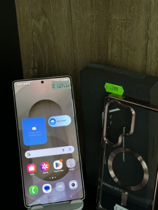 Imagine Samsung Galaxy S25 Ultra 5G 256GB  bat:100% 2 incarcari