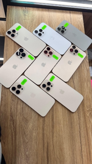 Imagine IPhone 16 PRO MAX  256GB toate  Baterie 100%