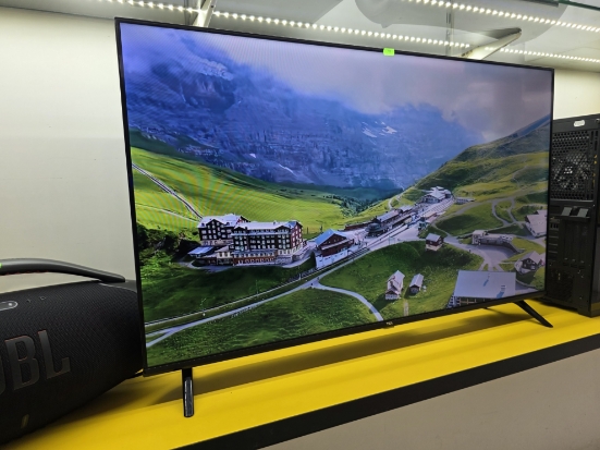Imagine TCL LED 43S5400A 108 cm Smart Android TV Full HD  2024