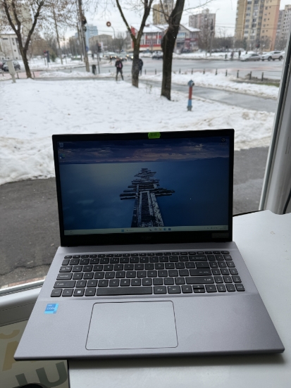 Imagine Acer Extensa 15  I3-1215U 8 GB SSD 512 GB 