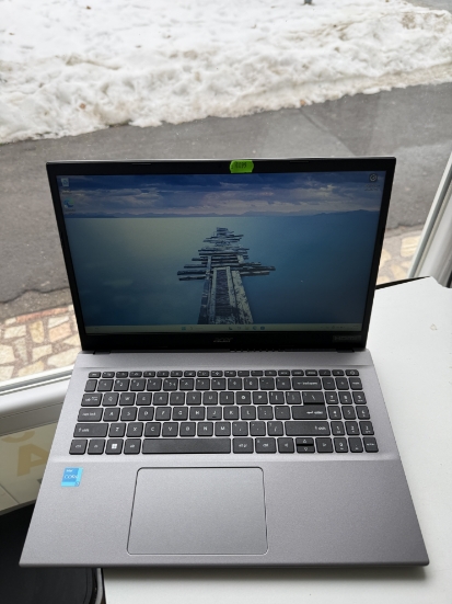 Imagine Acer Extensa 15  I3-1215U 8 GB SSD 512 GB 