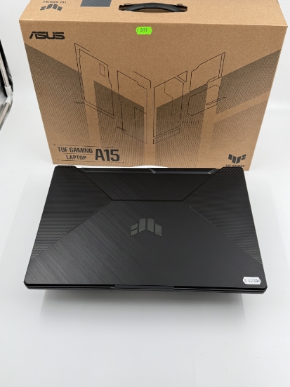 Imagine Asus Tuf A17 Amd Ryzen 7 7445HS 16 GB SSD 512 GB 3050 RTX 4 GB