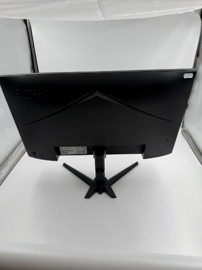 Imagine Monitor LED IPS Acer Nitro VG240YP6 23.8 FHD 144hz AMD FreeSync