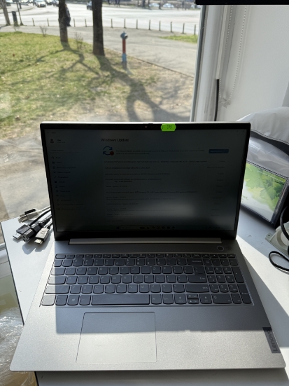 Imagine Lenovo VE20 i3-1115G4 / SSD 256GB / 8GB