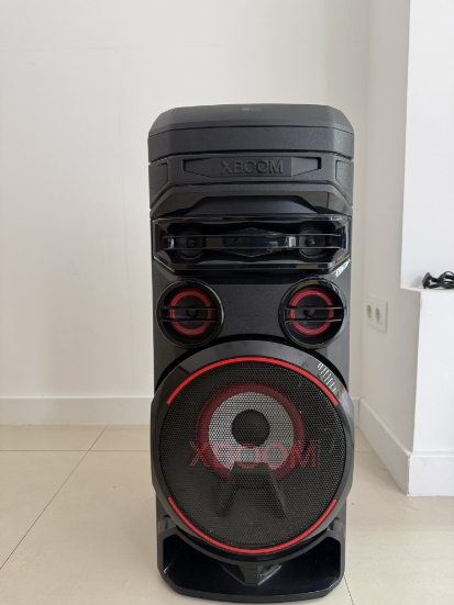 Imagine LG XBOOM RNC7