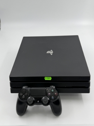 Imagine Consola PlayStation 4 PRO 1TB 