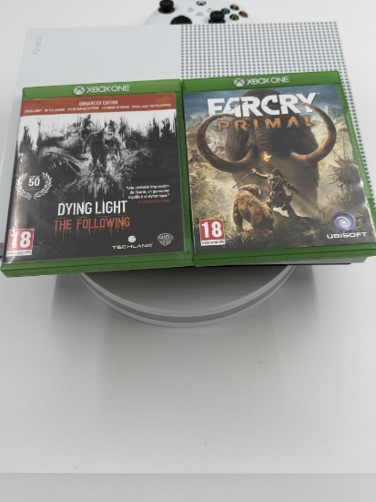 Imagine Consola Xbox One S 1 TB