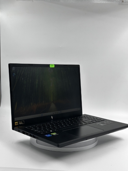 Imagine ACER NITRO V15  /I7-13620H /165HZ /16GB RAM /SSD 1TB /GEFORCE RTX 5060 8GB	