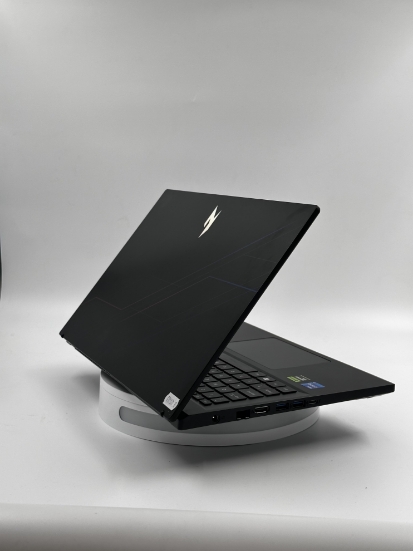 Imagine ACER NITRO V15  /I7-13620H /165HZ /16GB RAM /SSD 1TB /GEFORCE RTX 5060 8GB	