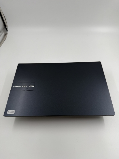 Imagine Asus X150V i5-13420H /16 GB /SSD 1 TB 15.6
