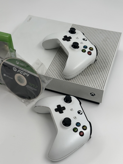 Imagine Consola Xbox One S 1 TB