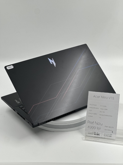 Imagine ACER NITRO V15  /I7-13620H /165HZ /16GB RAM /SSD 1TB /GEFORCE RTX 5060 8GB	