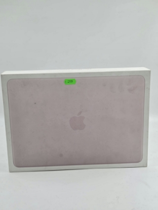 Imagine MACBOOK NEO 13'' Apple A18 Pro /8GB RAM / SSD 256GB baterie 100% 8 incarcari